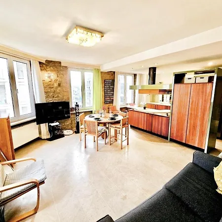 Urban 1br Flat Near The Train Station-gar68 *